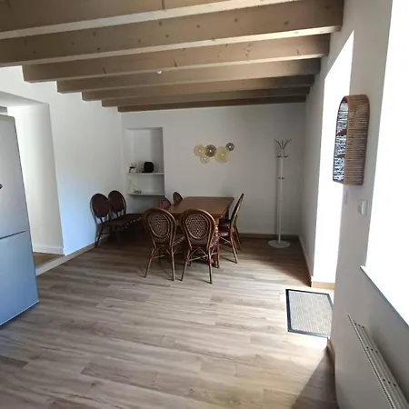 Maison De Village Apartamento